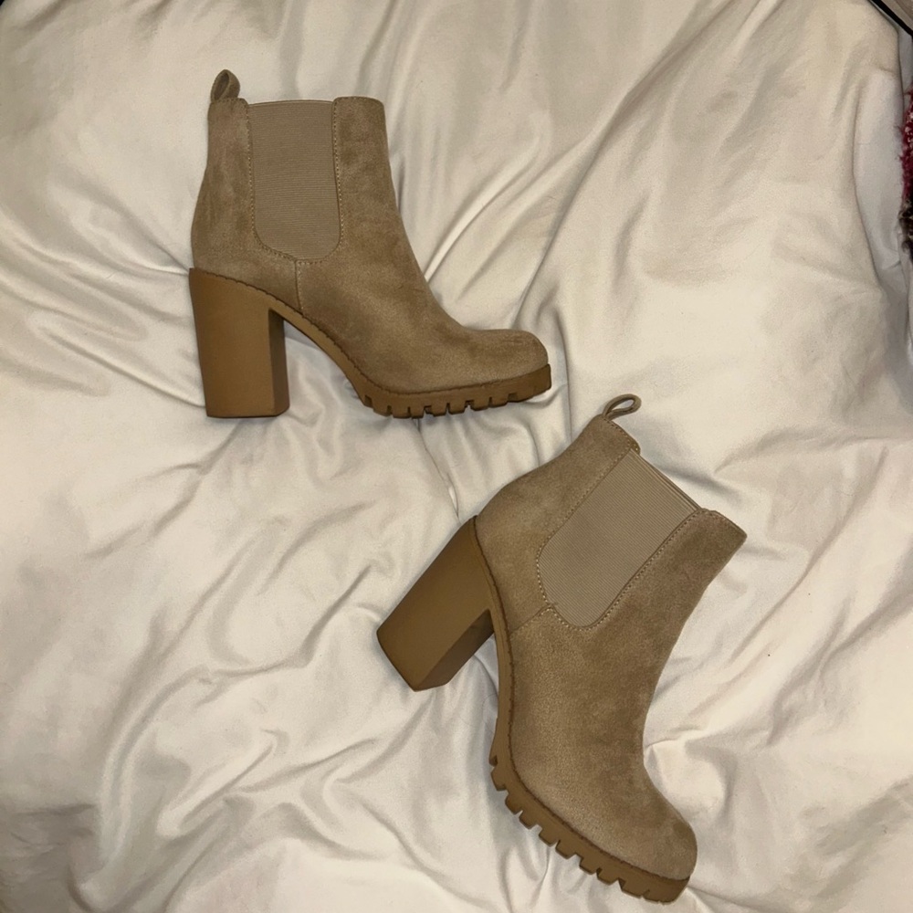Soda Tan Heeled Ankle Boots - Picture 3 of 5